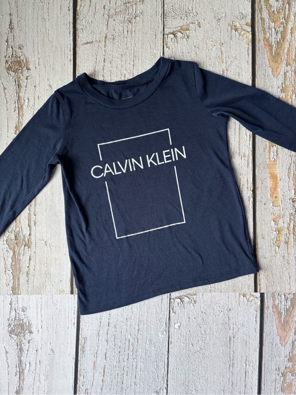 Calvin Klein Kids Navy Blue Long-Sleeve Logo Tee